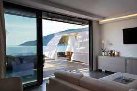 Palmon Bay Hotel & Spa