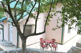 Apartments & Rooms Bojic