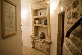 Antika Guesthouse