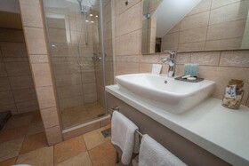 Antika Guesthouse