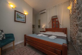 Antika Guesthouse