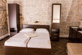 D & Sons Apartments