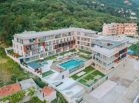 Royal Blue Resort & Residences