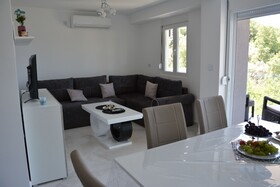 Apartments Djedovic