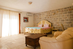 Pietra Mare Apartments
