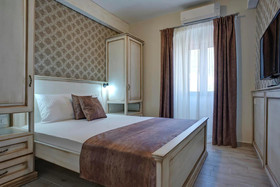 Piazza Apartments 2