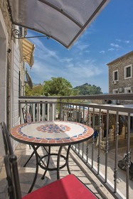 Piazza Apartments 2