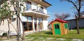 Apartments Aerodrom