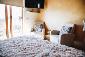 Apartments Aerodrom