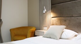 Hotel Holiday