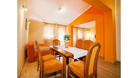 Raymond Apartments