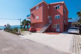 Apartments Delfin