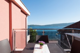 Apartments Delfin