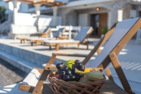 Crowonder New Luxury Villa Plitka
