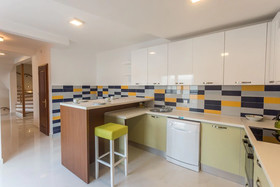 Crowonder New Luxury Villa Plitka