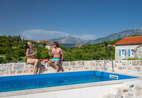 Stone Nest Villas