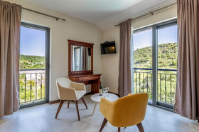 Stone Nest Villas