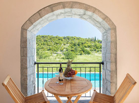 Stone Nest Villas