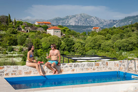 Stone Nest Villas