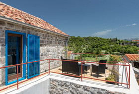 Stone Nest Villas