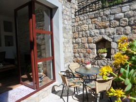 Apartments Antigona Old Town