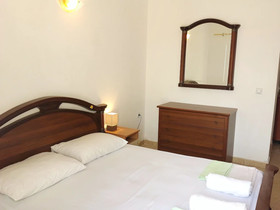 Doni Apartments