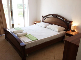 Doni Apartments
