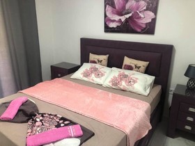 Sea Star Apartments