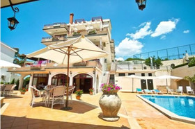 Small Hotel Kleopatra