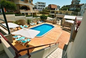 Small Hotel Kleopatra