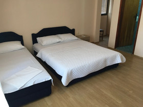 Small Hotel Kleopatra