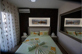 Small Hotel Kleopatra
