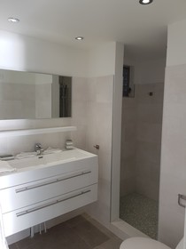 Les Balcons D'oyster Pond