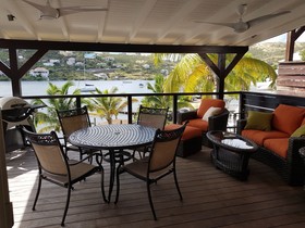 Les Balcons D'oyster Pond