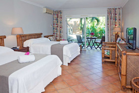 Blue Bay Beach Hotel