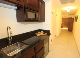 Pasanggrahan Royal Guesthouse