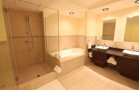 Pasanggrahan Royal Guesthouse