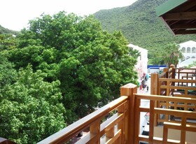 Pasanggrahan Royal Guesthouse