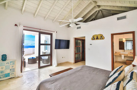 Villa Blue Shore