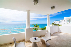 Villa Blue Shore