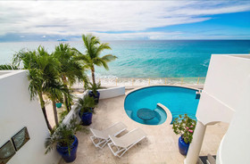 Villa Blue Shore