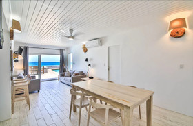 Villa Mary's Beach Cottage