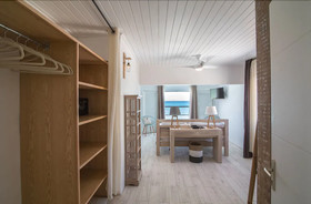 Villa Mary's Beach Cottage