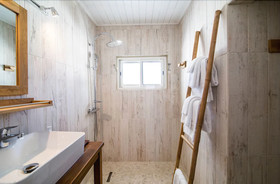 Villa Mary's Beach Cottage