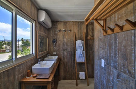 Villa Mary's Beach Cottage