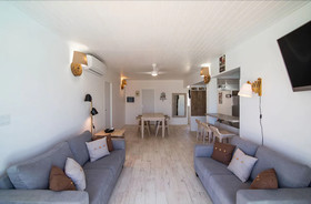Villa Mary's Beach Cottage