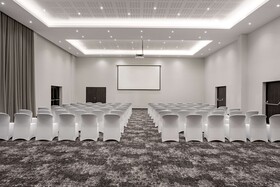 Radisson Blu Hotel, Antananarivo Waterfront