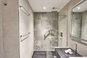 Radisson Blu Hotel, Antananarivo Waterfront