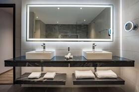 Radisson Blu Hotel, Antananarivo Waterfront