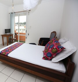 Villa Espoir Appartement Meublé En Ville